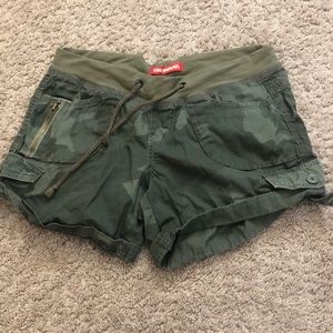 Union Bay Camo shorts with drawstring